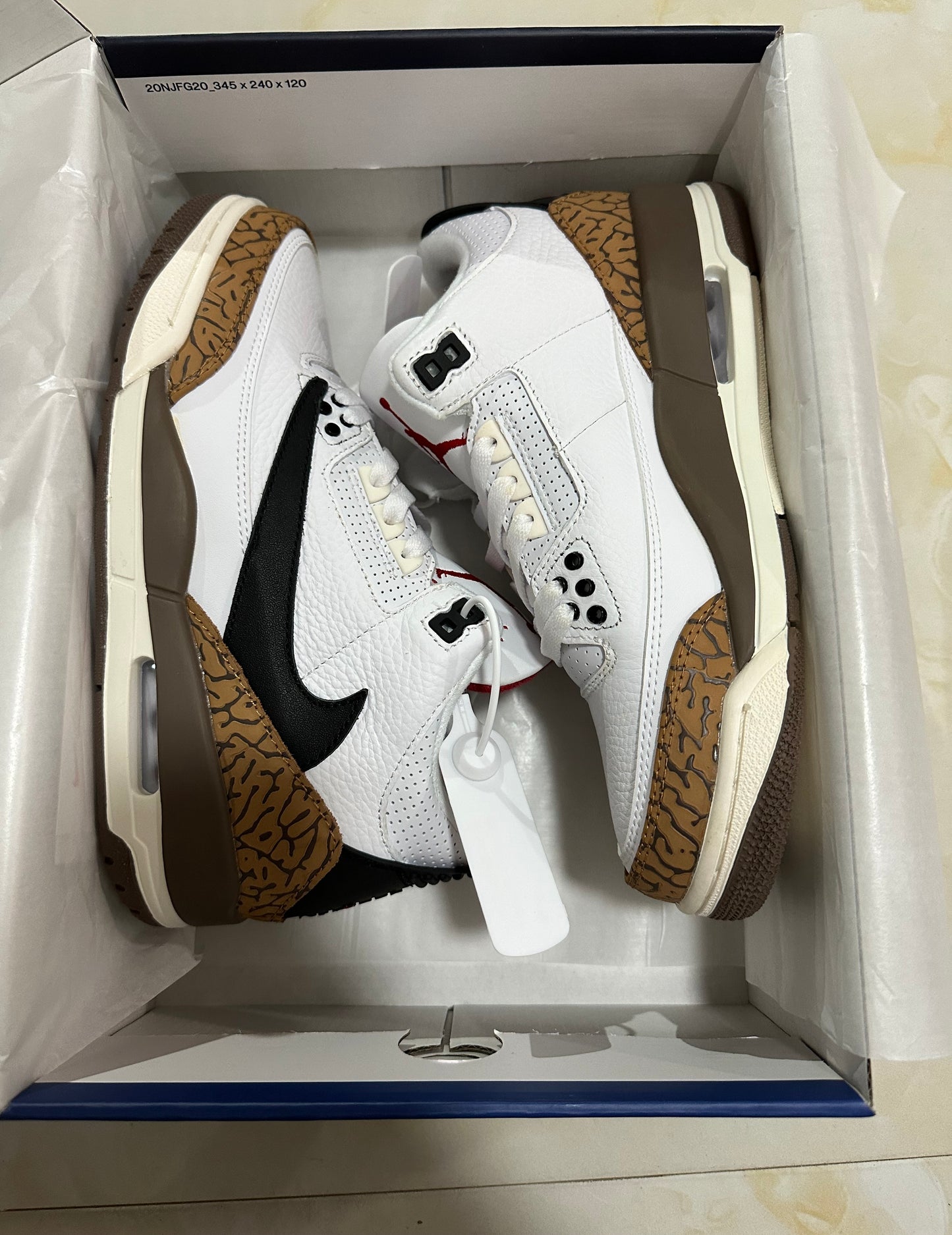 Jordan 3 - Travis Scott Cactus Jack