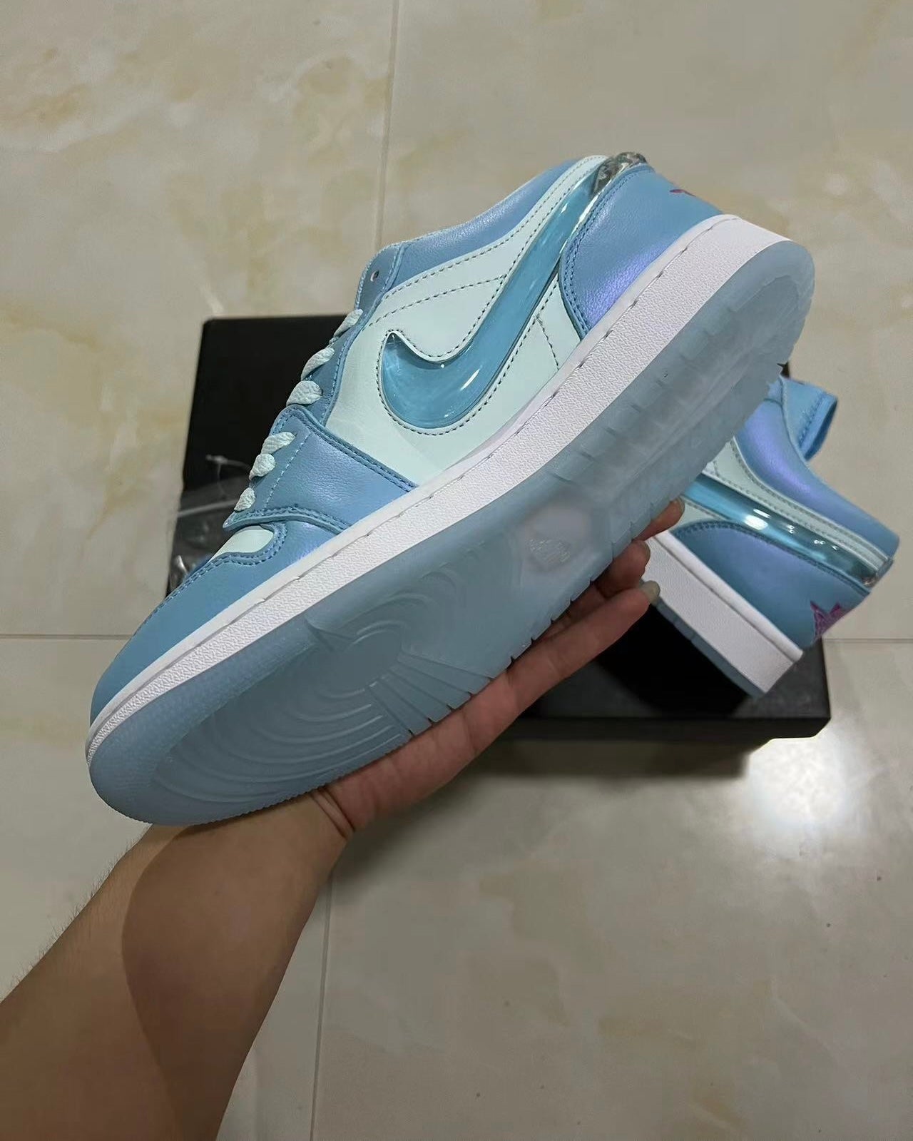 Jordan Retro 1 Low Edge Aquarius Blue
