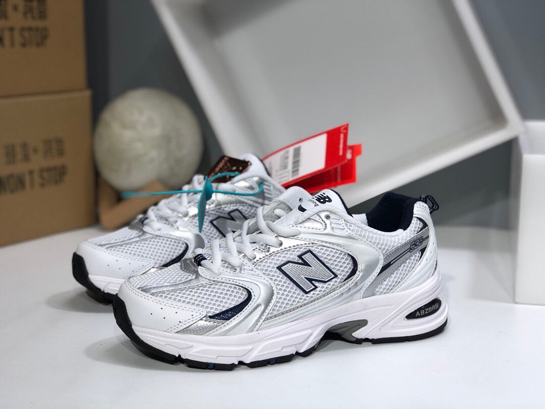 New Balance 530 White - Navy