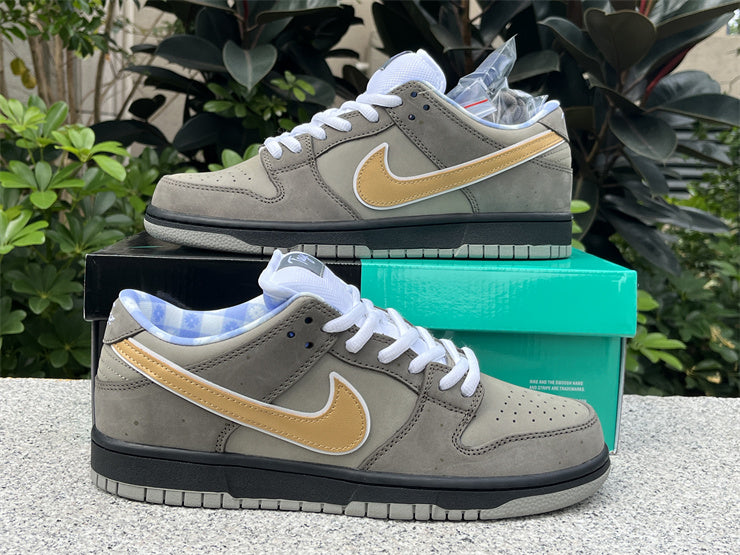 A Nike SB Dunk Conceps Grey Lobster