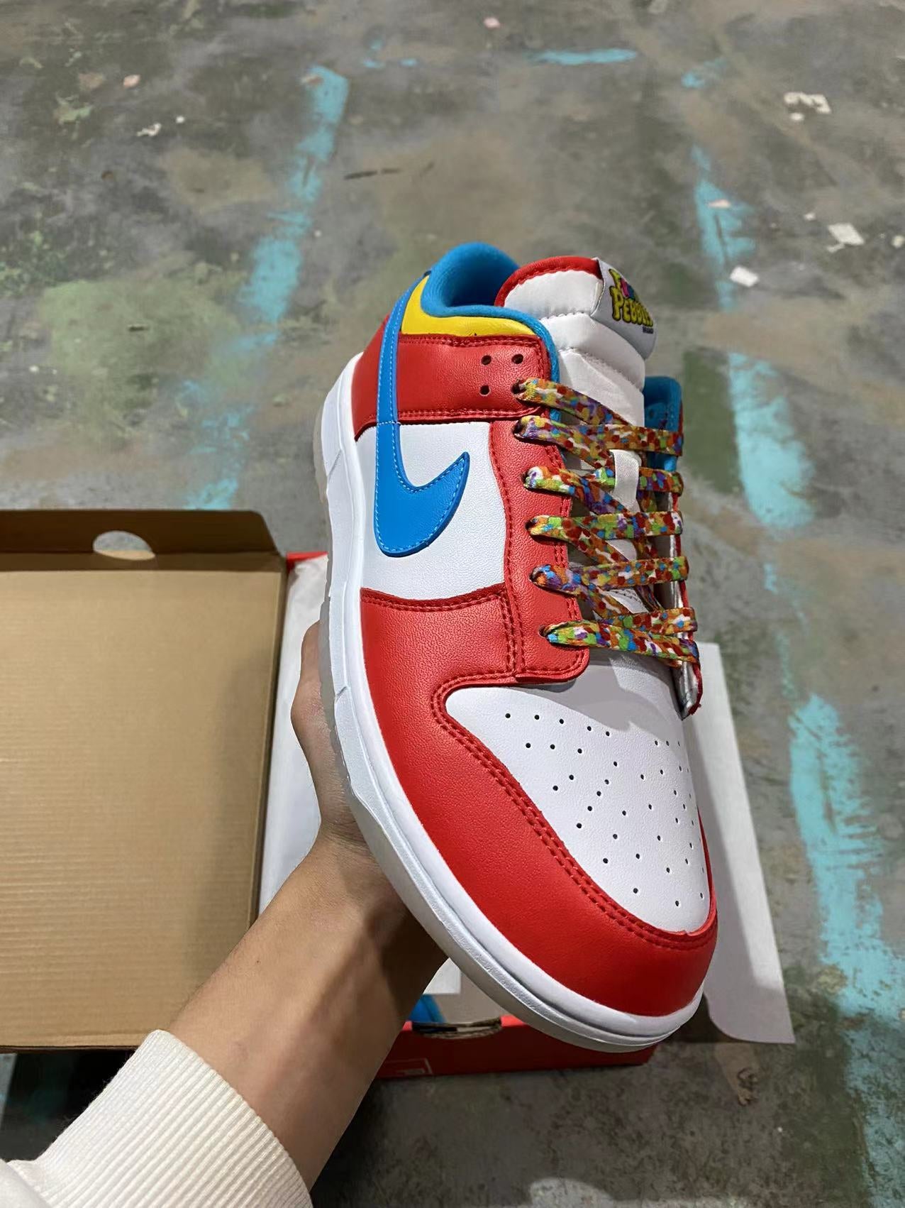 A Nike SB Dunk- Fruity Pebbles