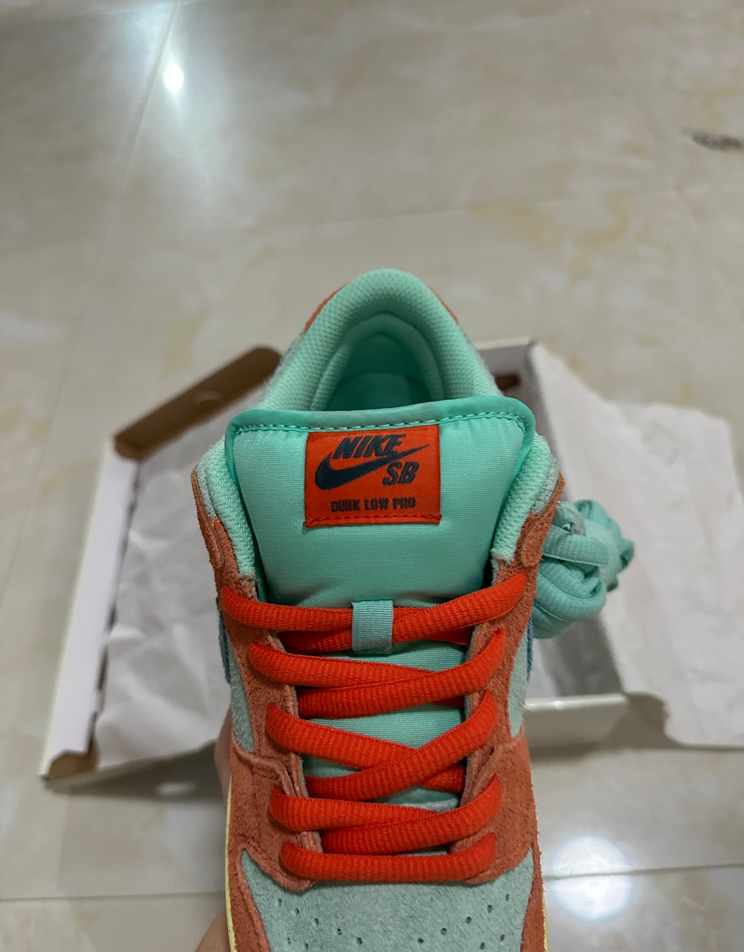 A Nike SB Dunk - Noise Aqua
