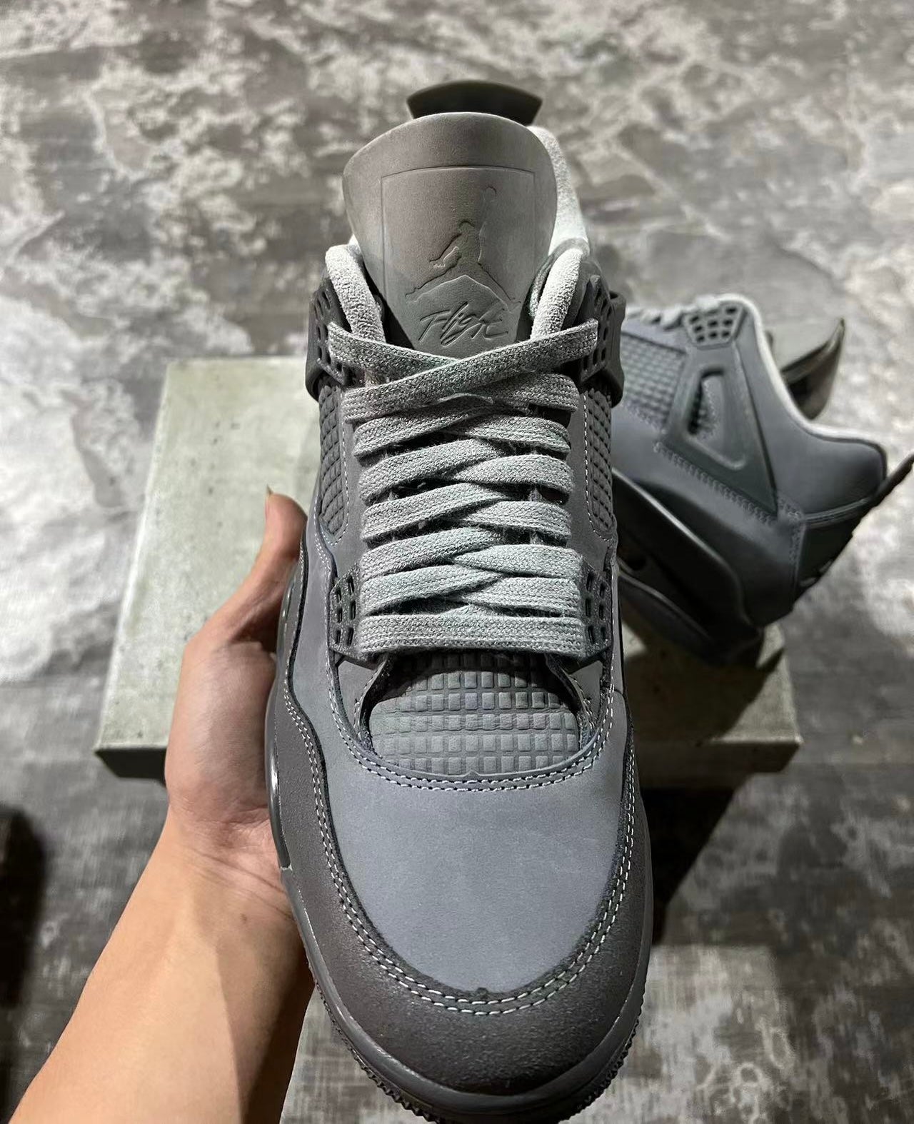 Jordan 4 - Wet Cement