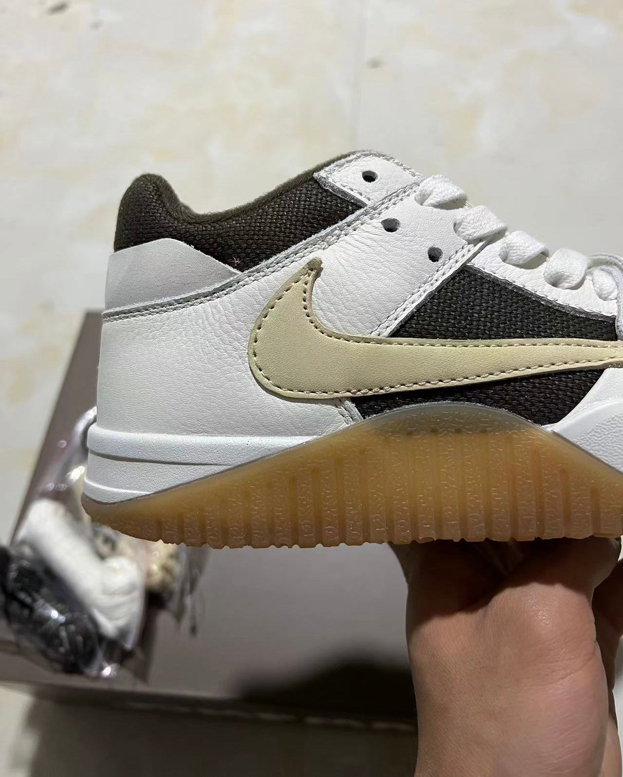 Jordan 1 Travis Scott - Jumpman Jack Sail