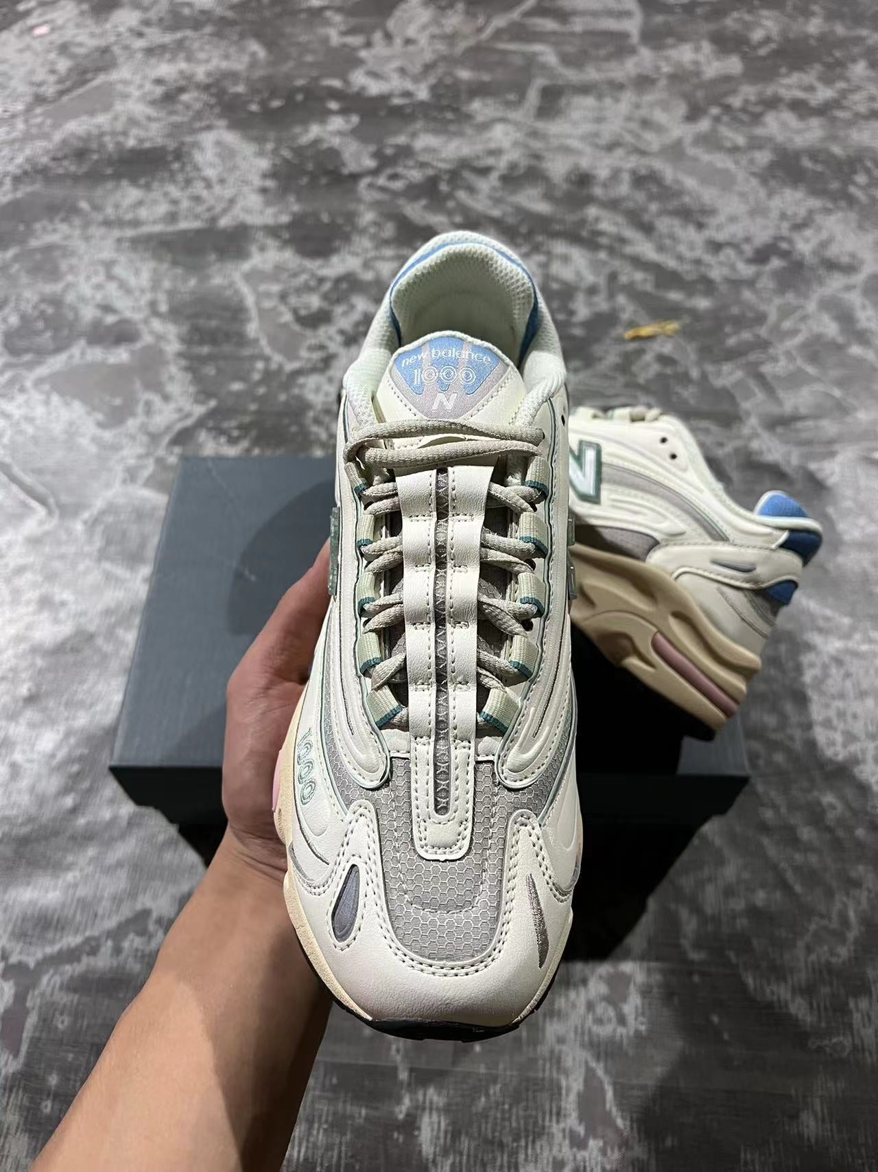 New Balance 1000 Angora Moonrock Almond Oil