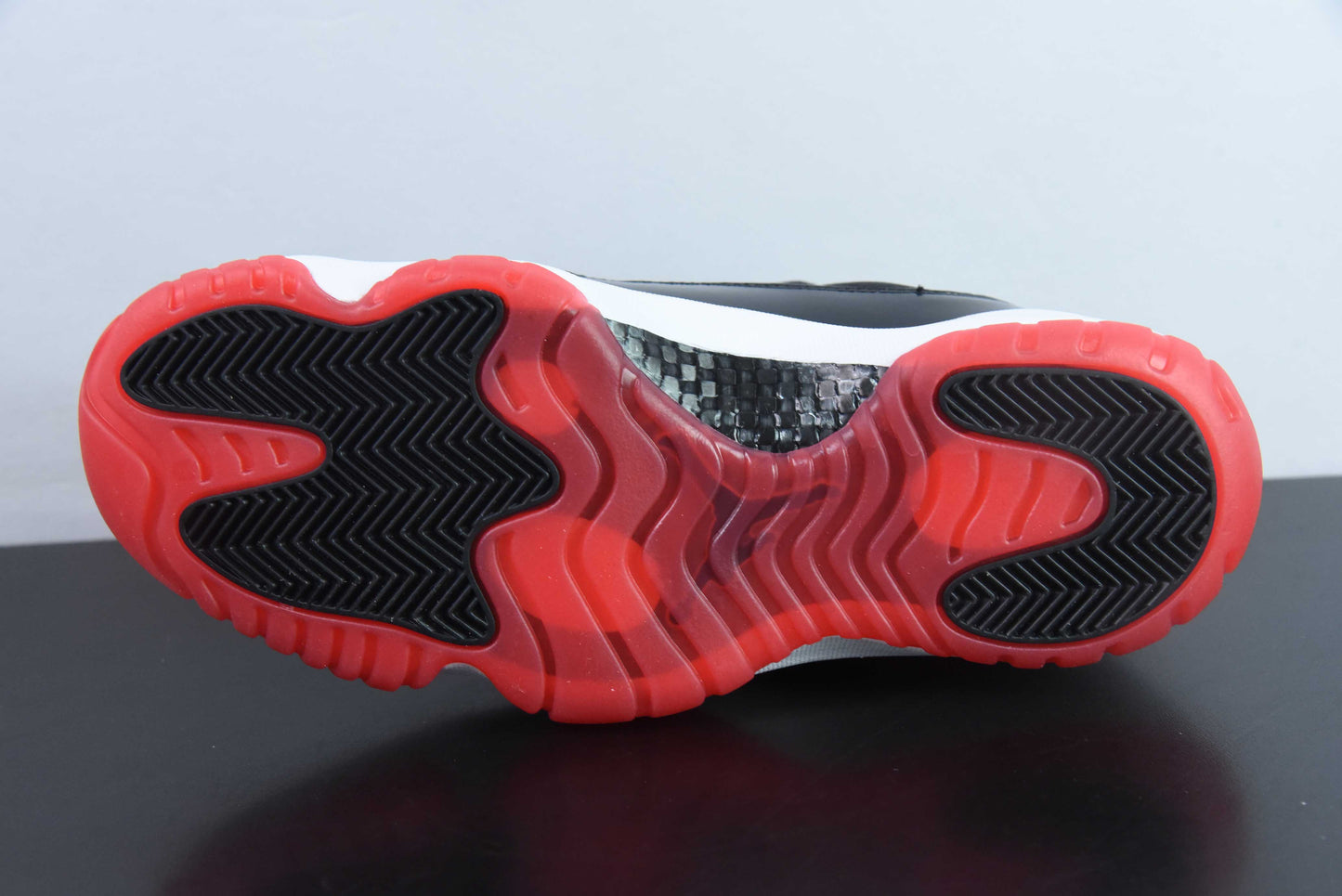 Jordan 11 low - Bred 2025