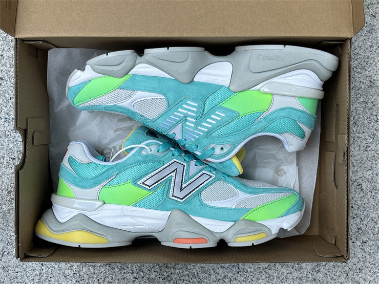 New Balance 9060 - Cyan Burst