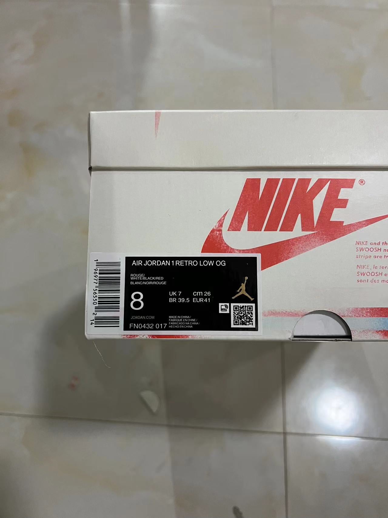 Jordan 1 Low - Trophy Room