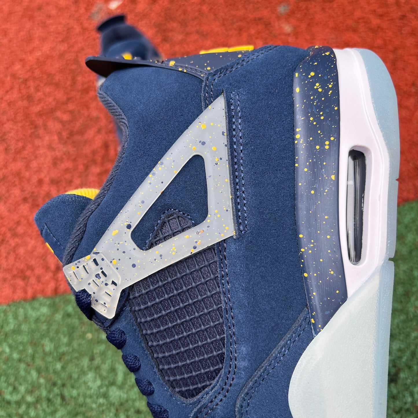 Jordan 4 - Michigan College Navy