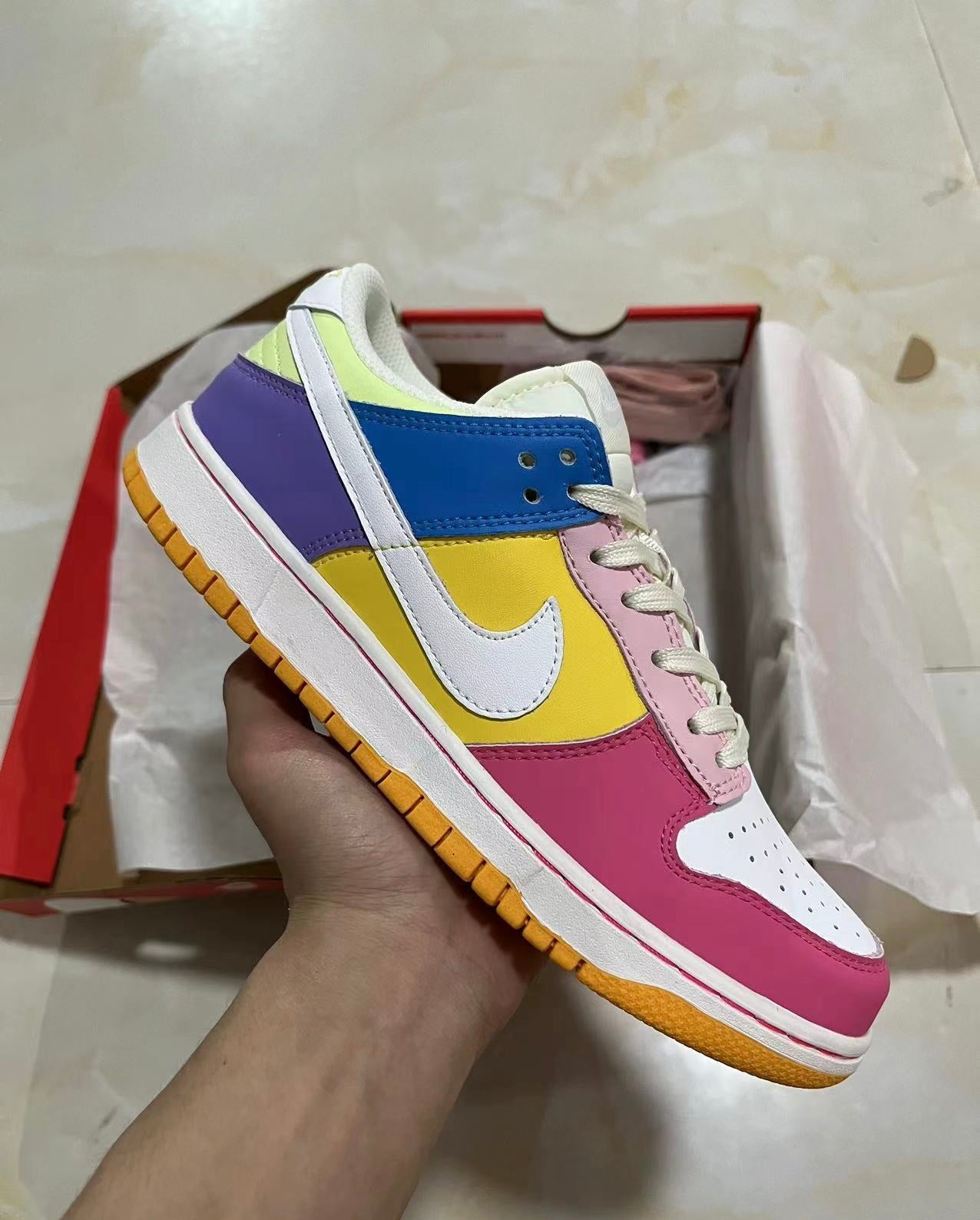 A Nike SB Dunk - Gal Pals