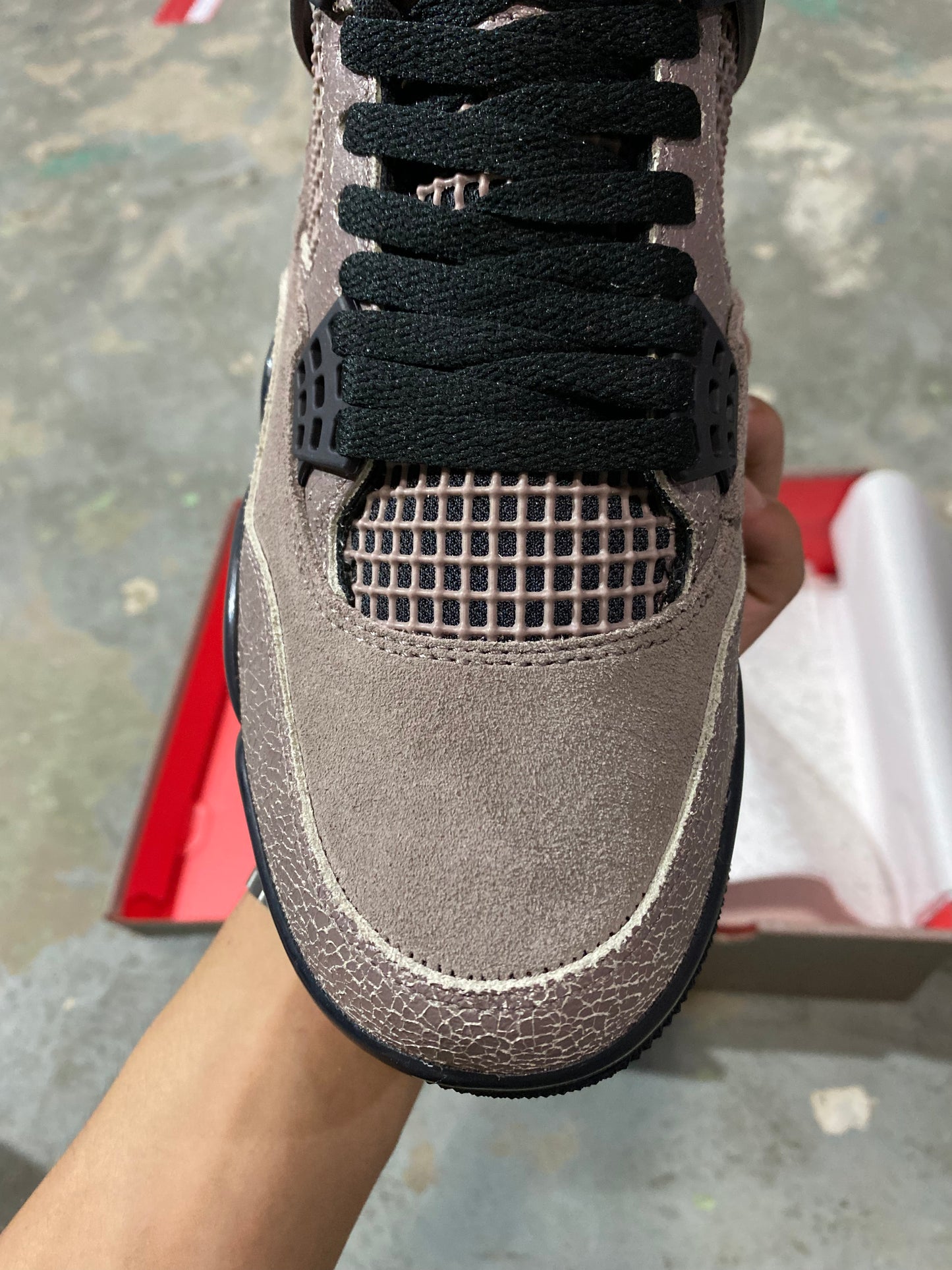 Jordan 4 - Taupe Haze