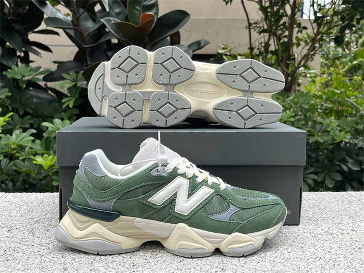 New Balance 9060 - Nori