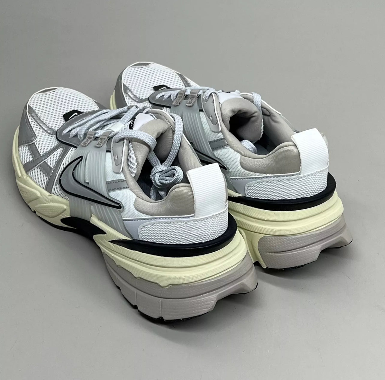 Nike V2K Metallic Silver White