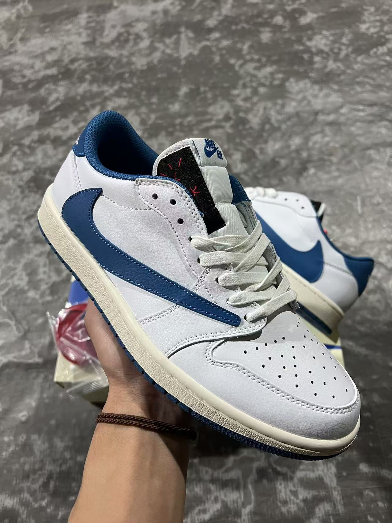 Jordan 1 Low - Travis Scott Fragment Sail Military Blue