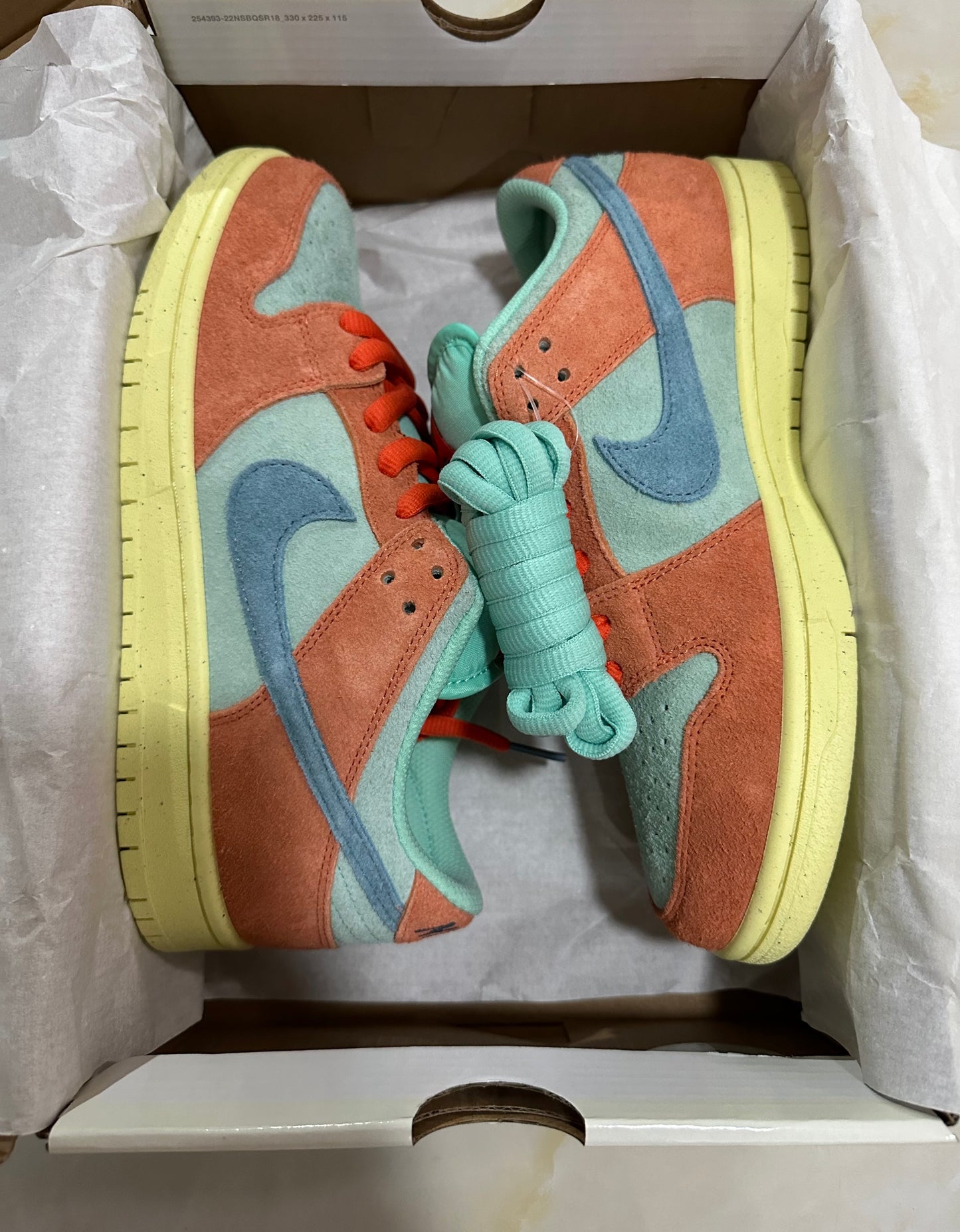 A Nike SB Dunk - Noise Aqua
