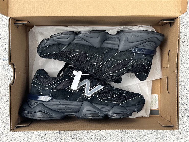 New Balance 9060 - Black Cat