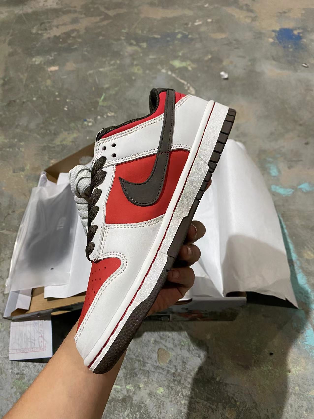 A Nike SB Dunk - Suzuki