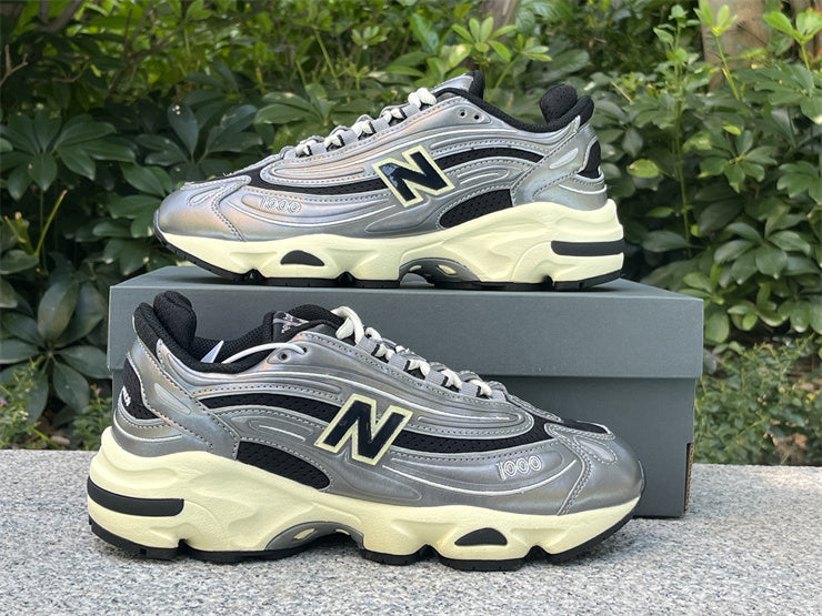 New Balance 1000 - Y2K