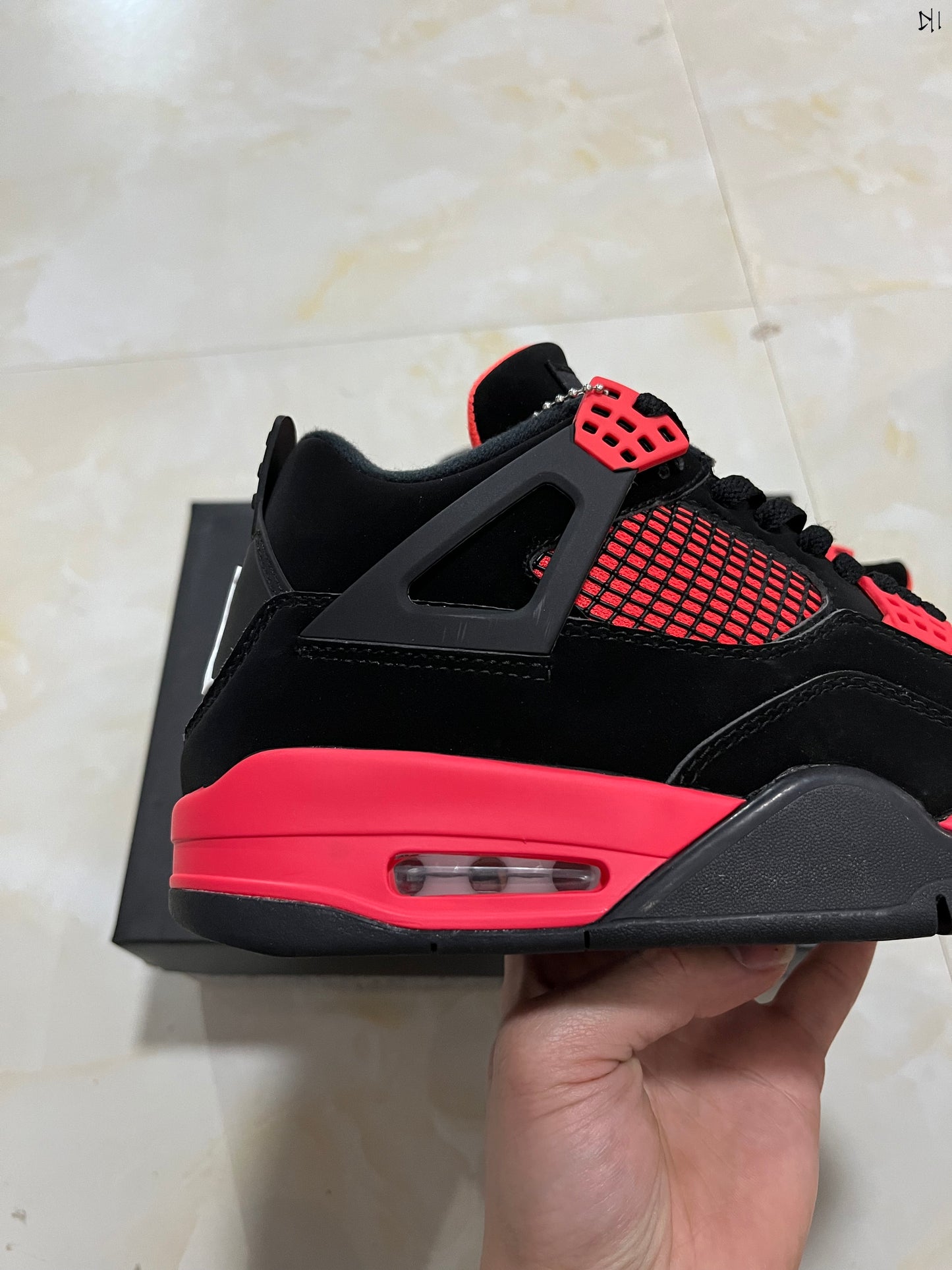 Jordan 4 - Red Thunder
