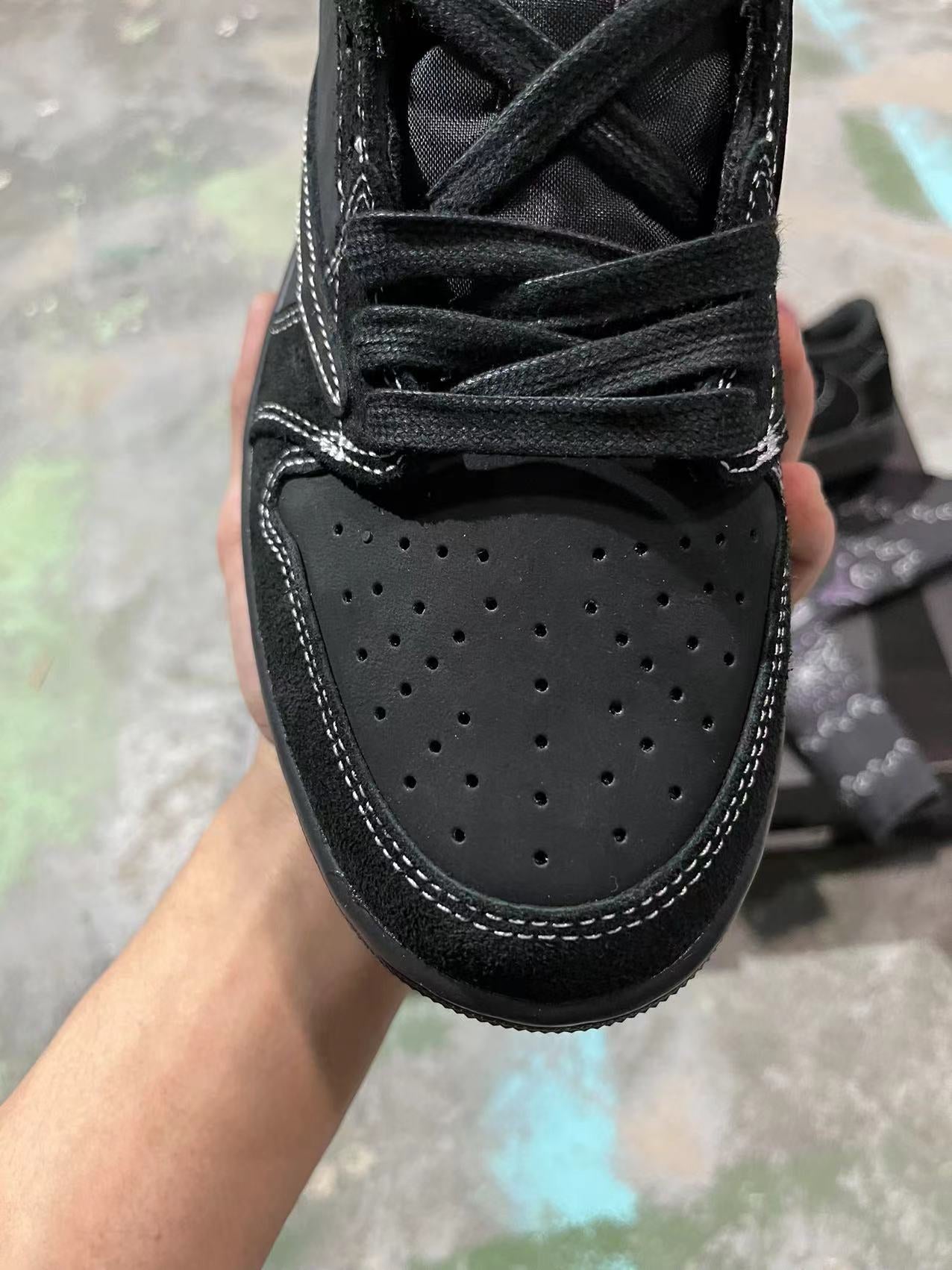 Jordan 1 Travis Scott - Phantom Black