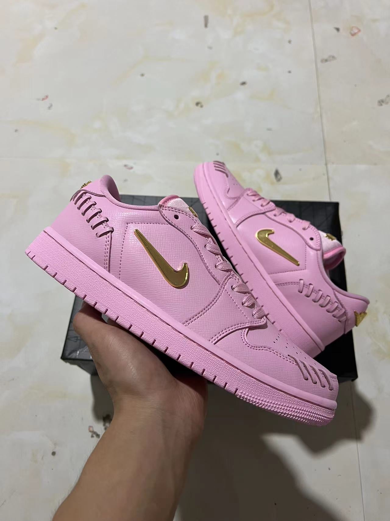 Jordan 1 Low - Method of make pink