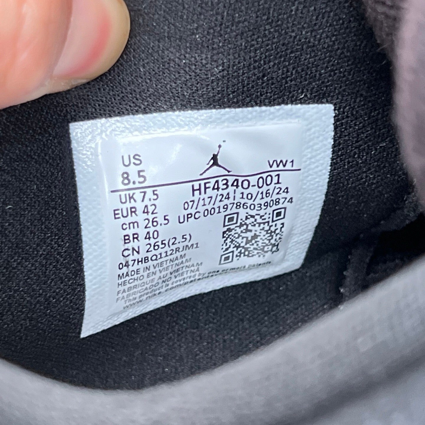 Jordan 4 - Nigel Sylvester - Firewood Black