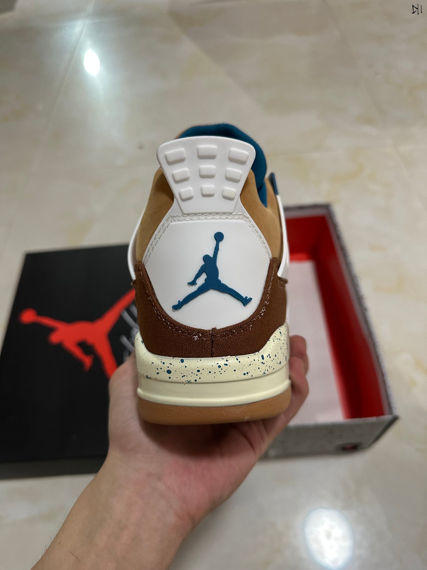 Jordan 4 - Cacao Wow