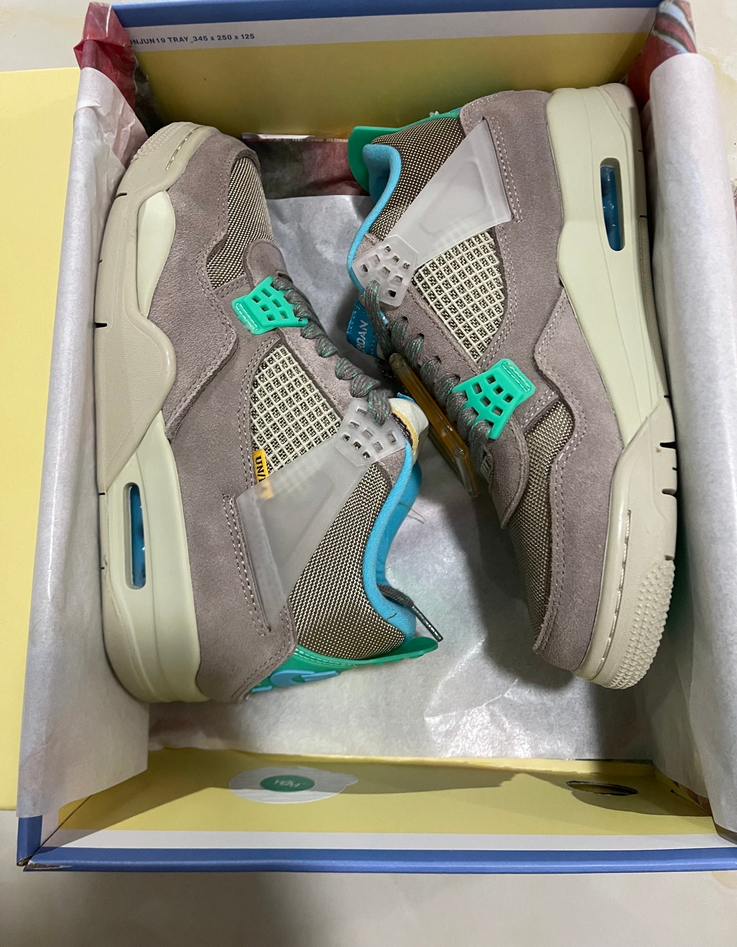 Jordan 4 - Union LA Taupe Haze
