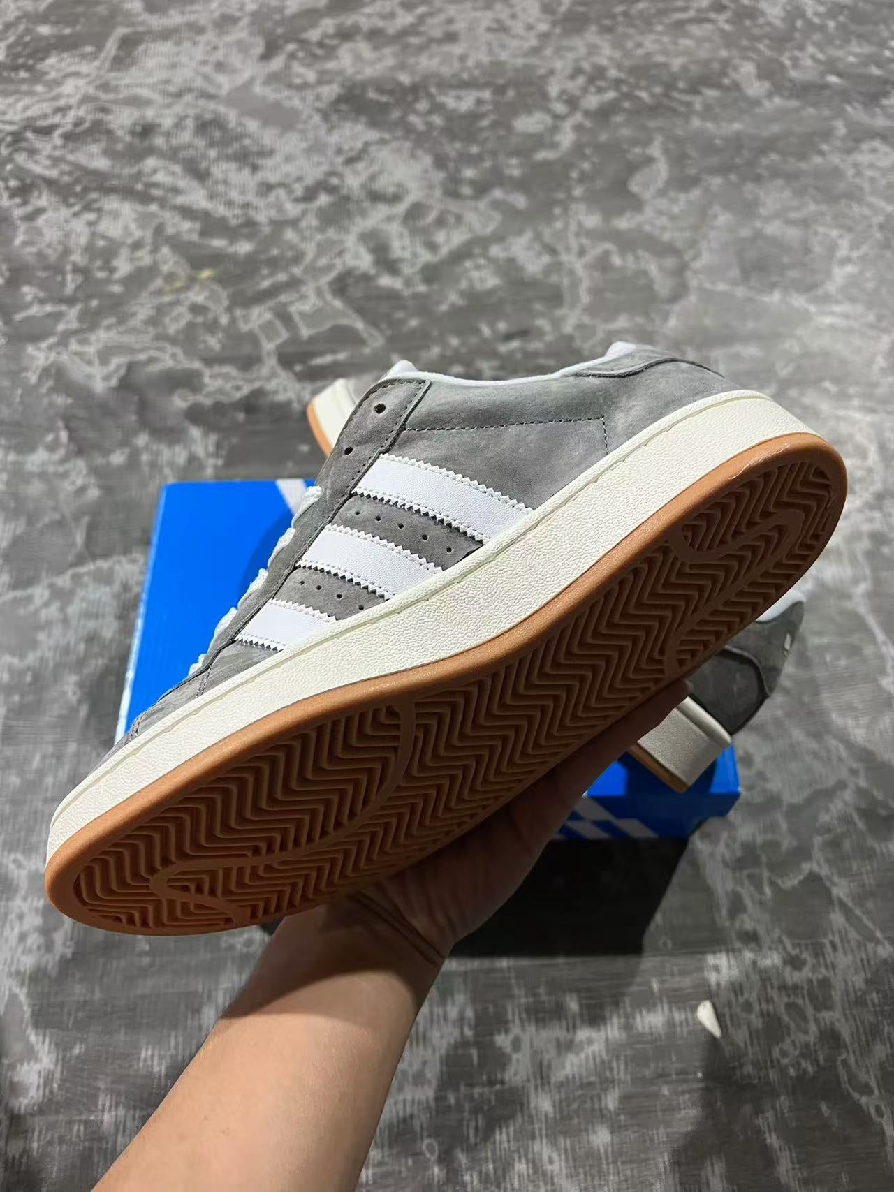 Adidas Campus 00’s Grey Gum