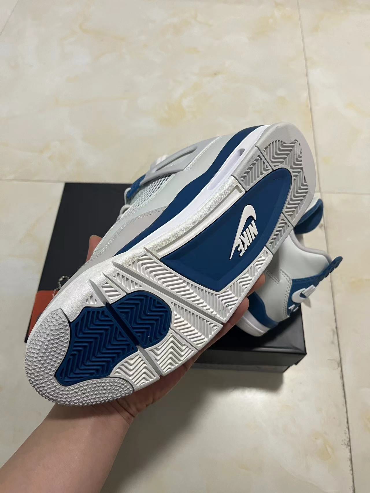 Jordan 4 Military Blue