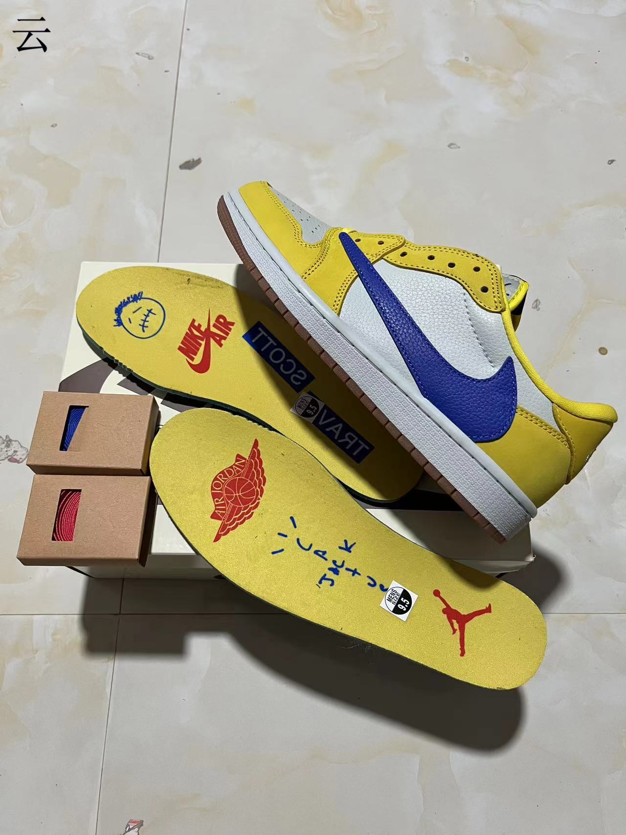 Jordan 1 Low - Travis Scott Canary