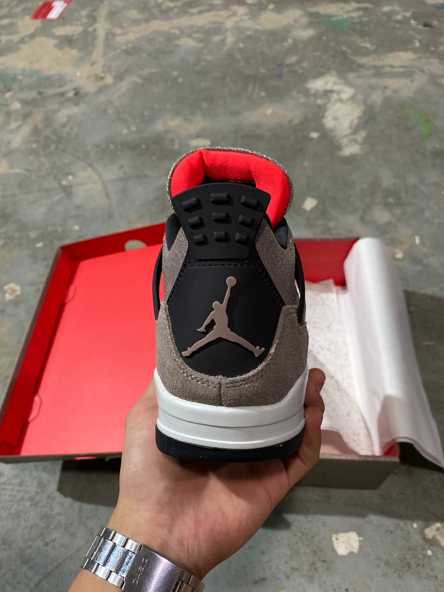 Jordan 4 - Taupe Haze