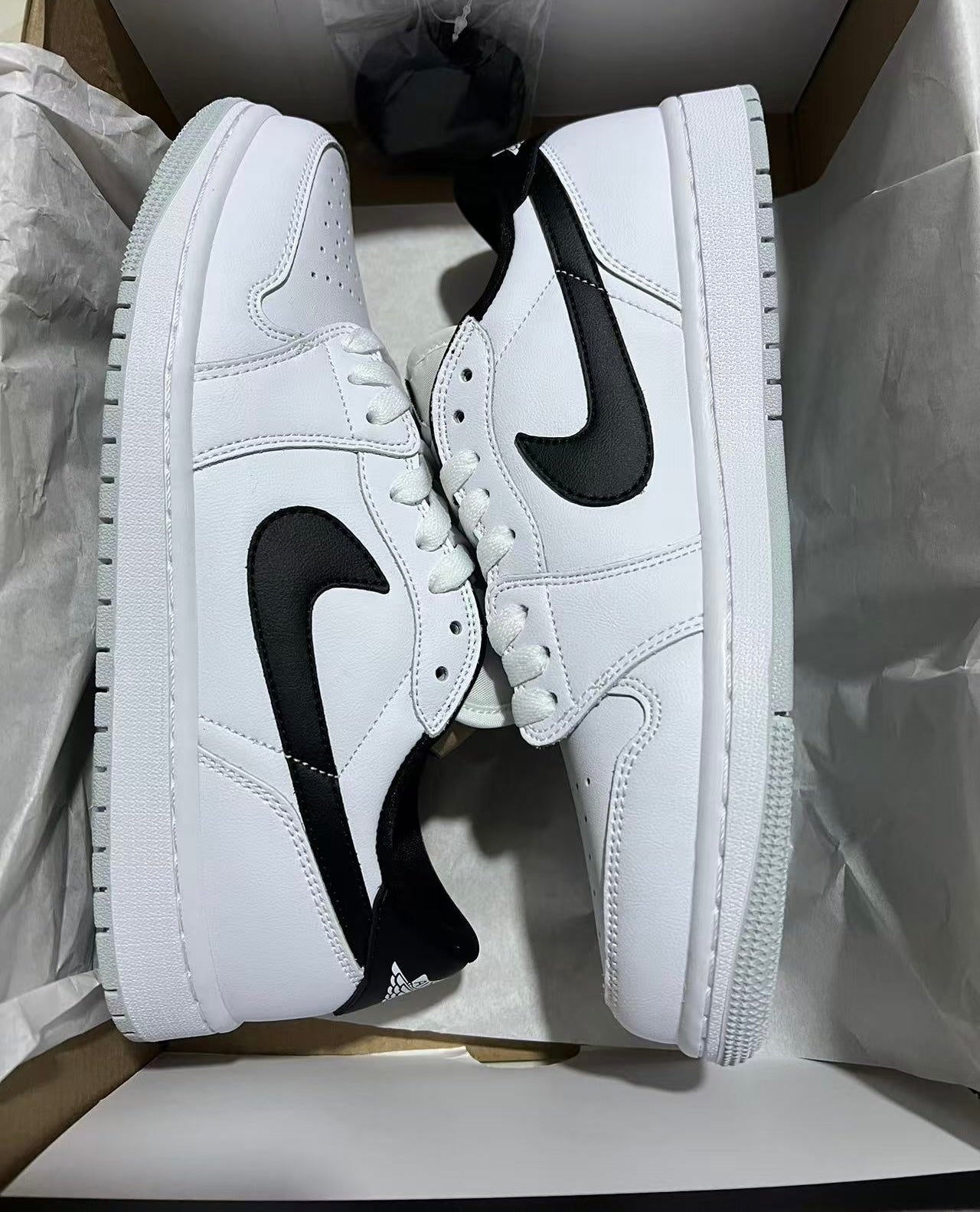 Jordan Retro 1 Low 85’