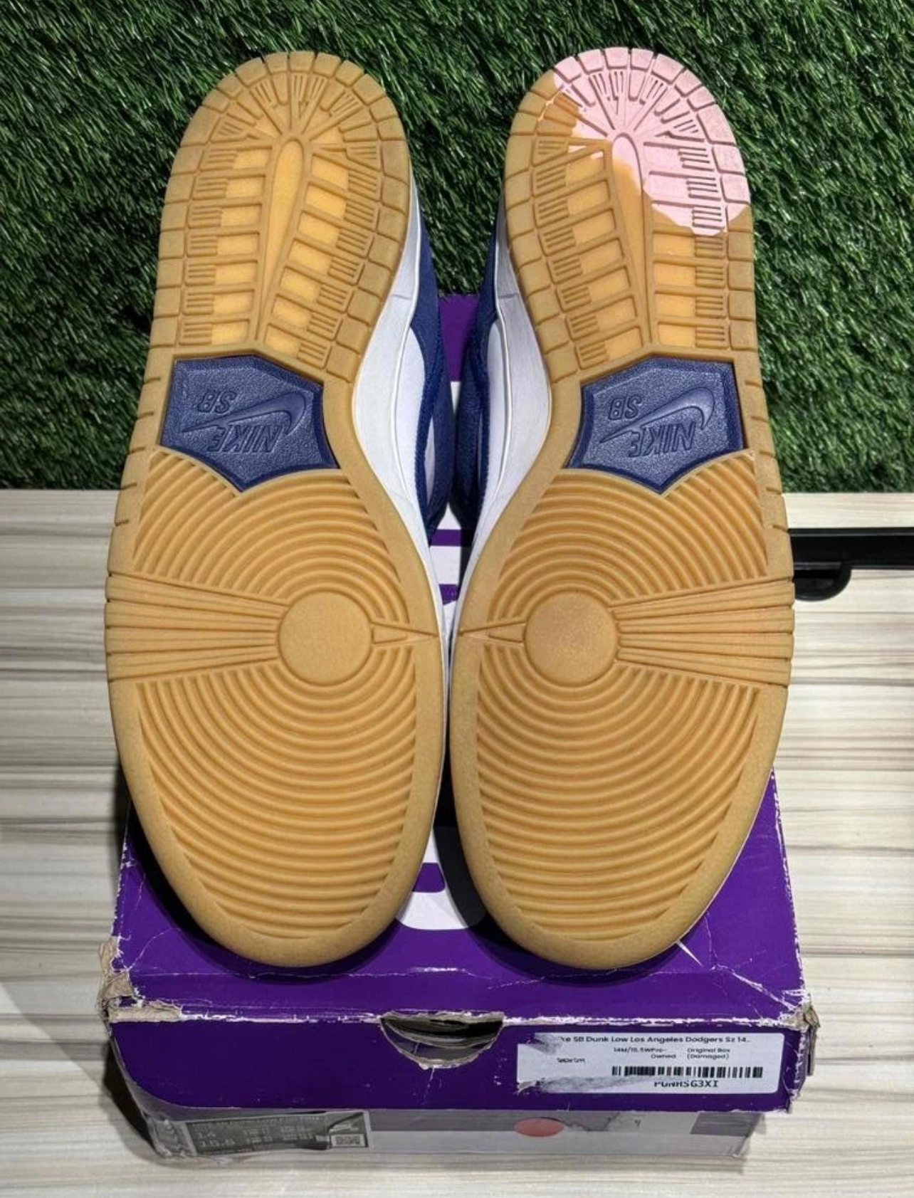 A Nike SB Dunk - LA Dodgers