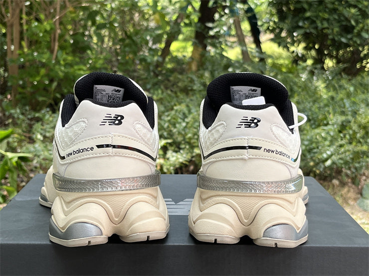 New Balance 9060 - Turtledove