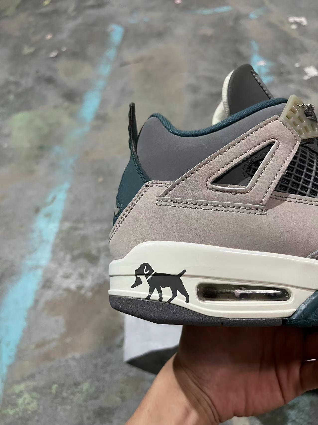 Jordan 4 - Craft