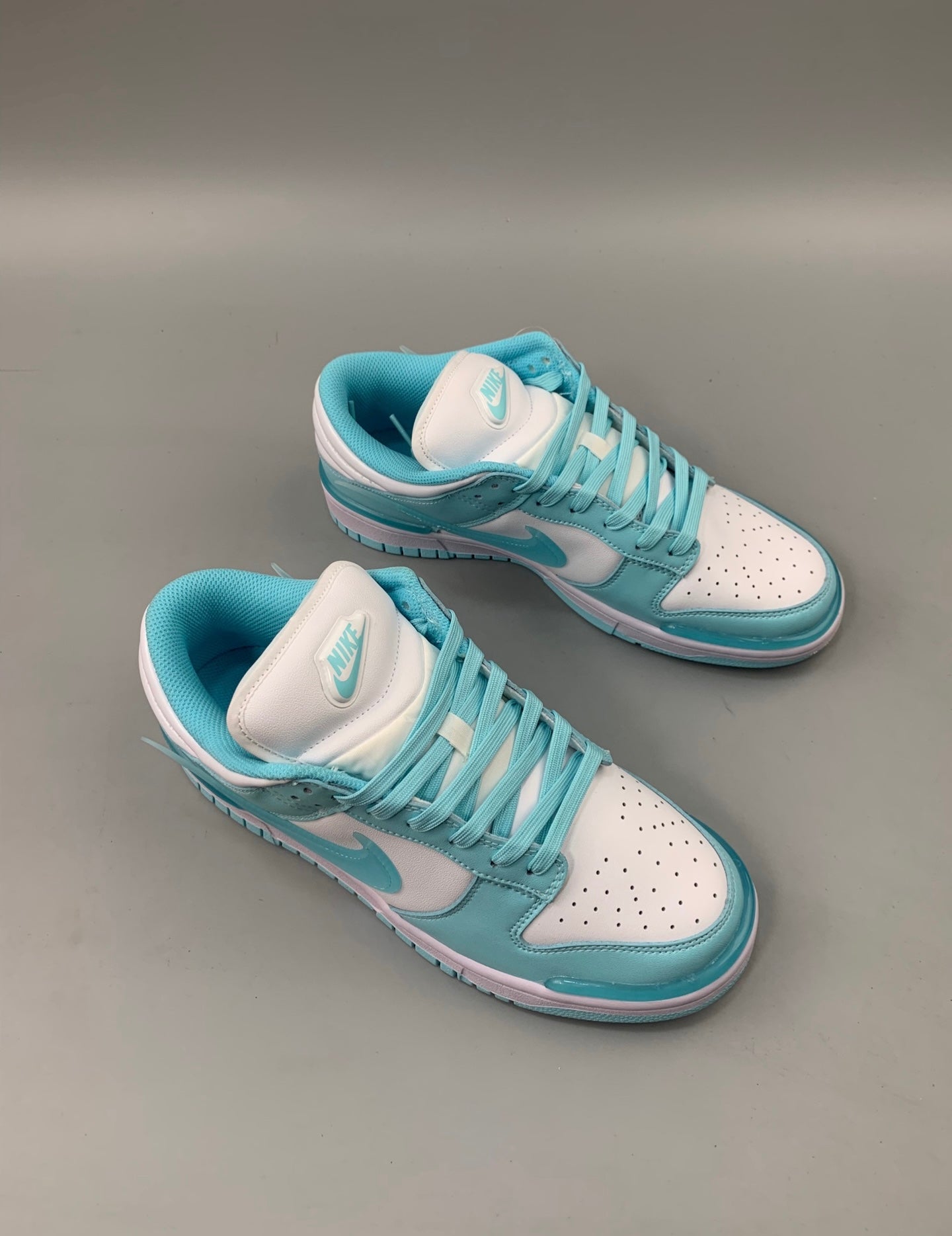 A Nike Dunk Twist - Jade Ice