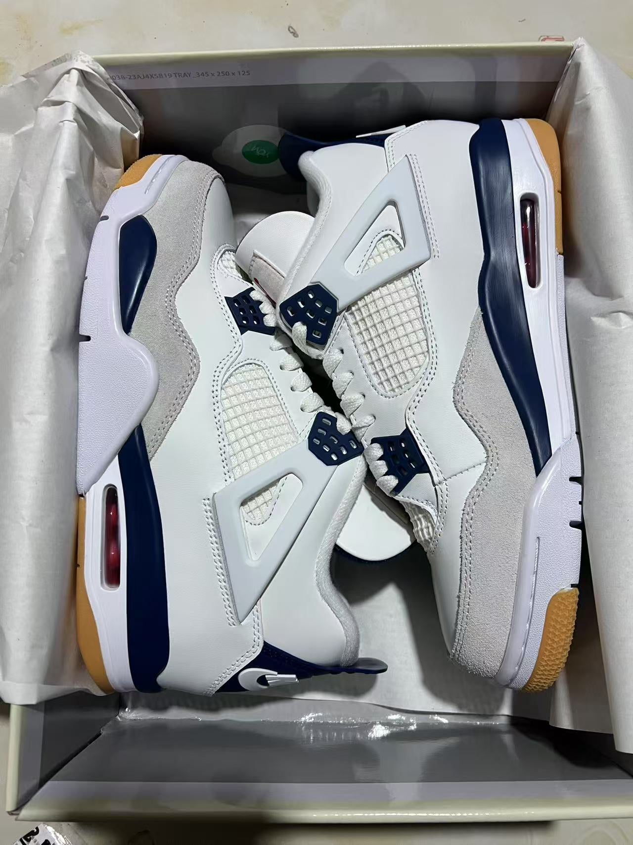 A Nike SB x Jordan 4- NAVY