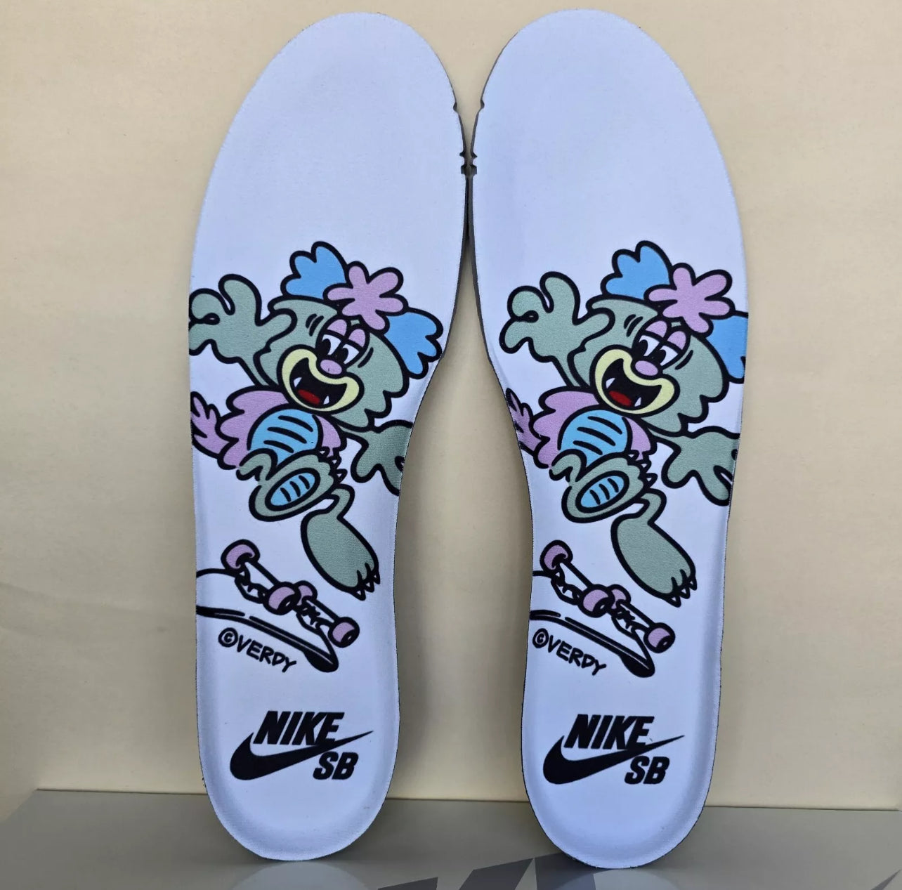 A Nike SB Dunk - Verdy