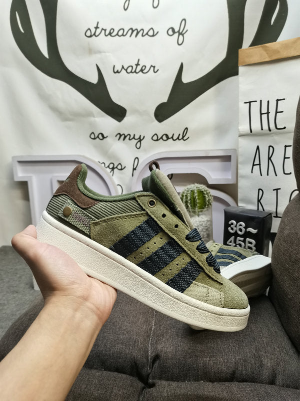 Adidas - Campus 00’s