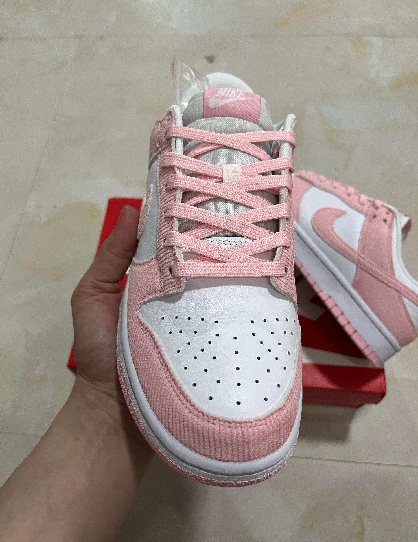 A Nike SB Dunk- Pink Corduroy