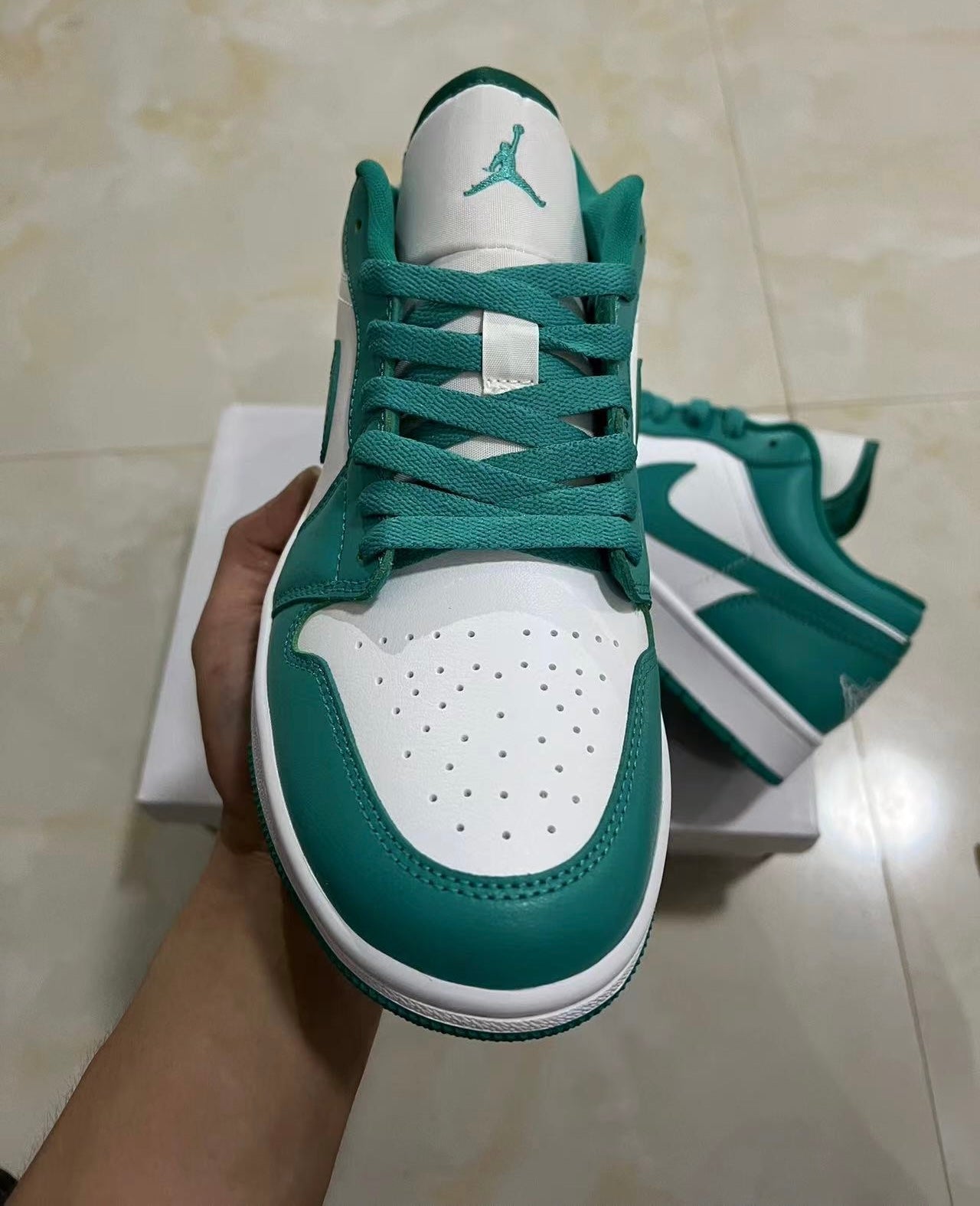 Jordan 1 Low - New Emerald