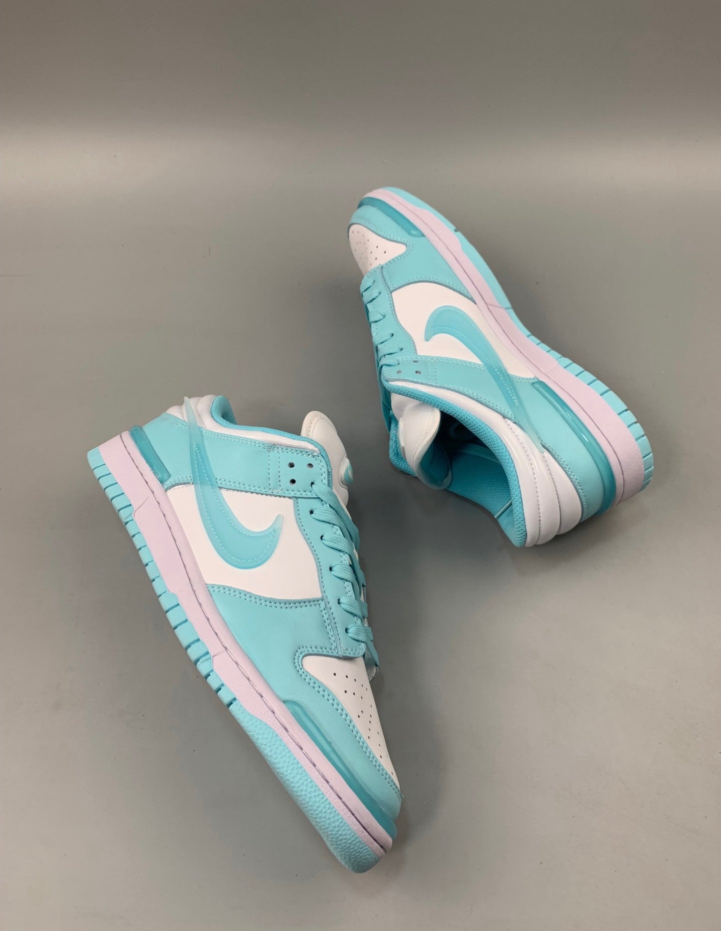 A Nike Dunk Twist - Jade Ice