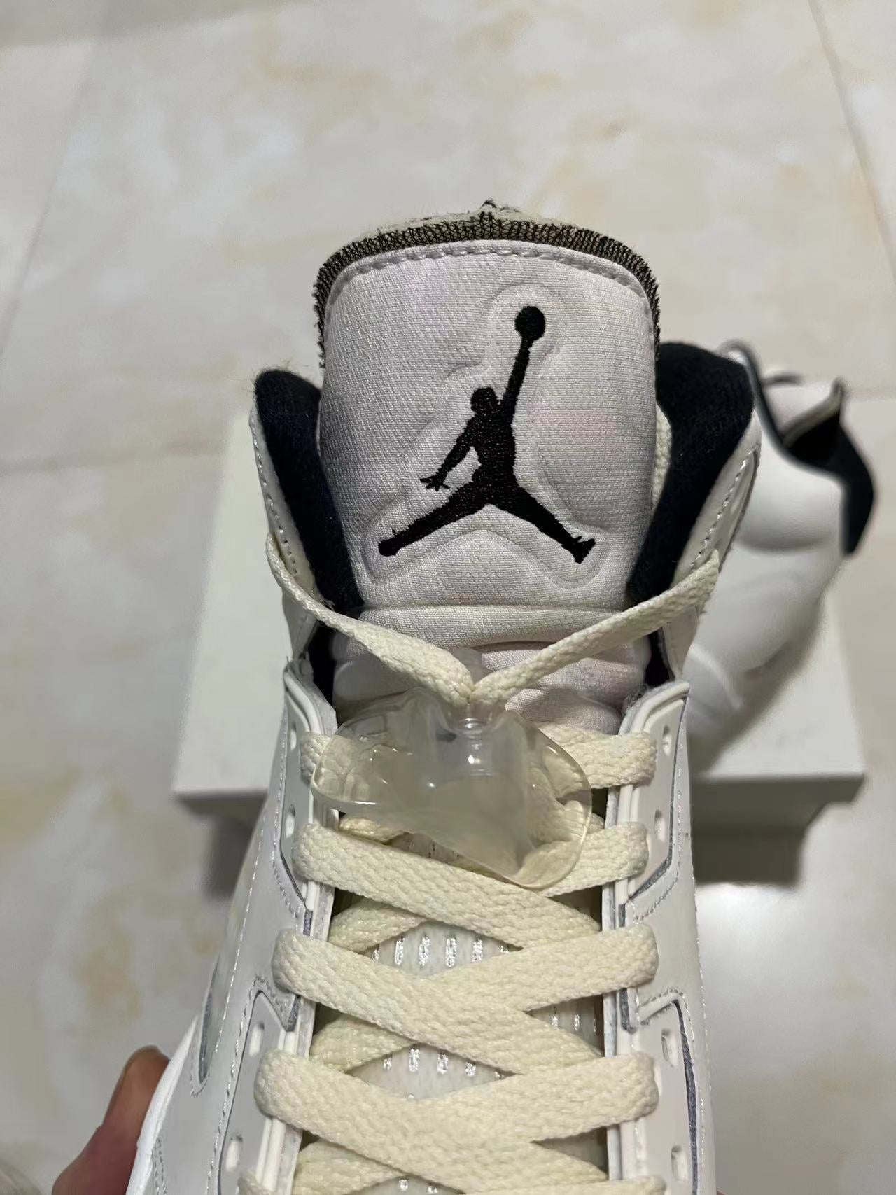Jordan 5 - Sail