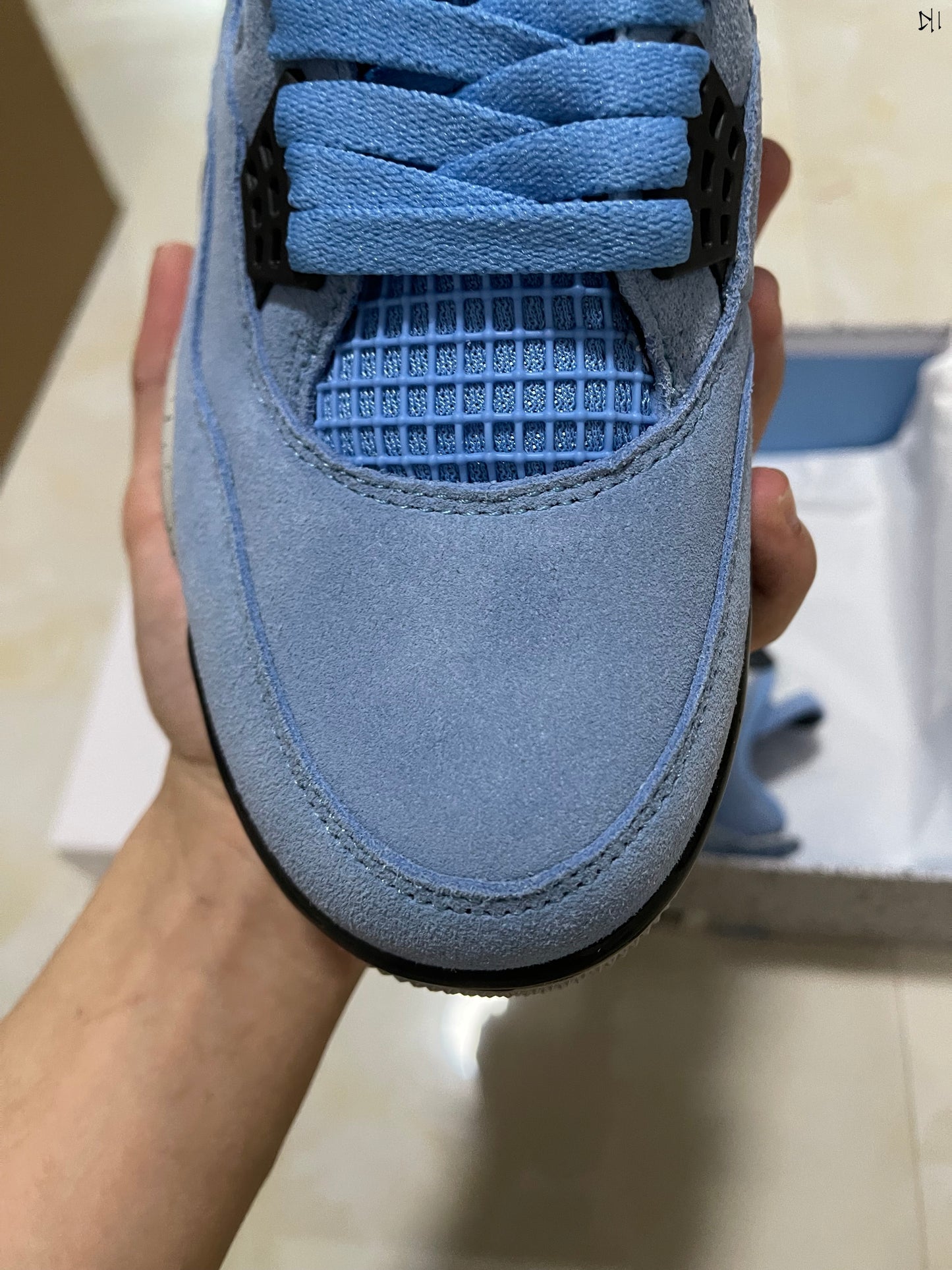 Jordan 4 - University Blue