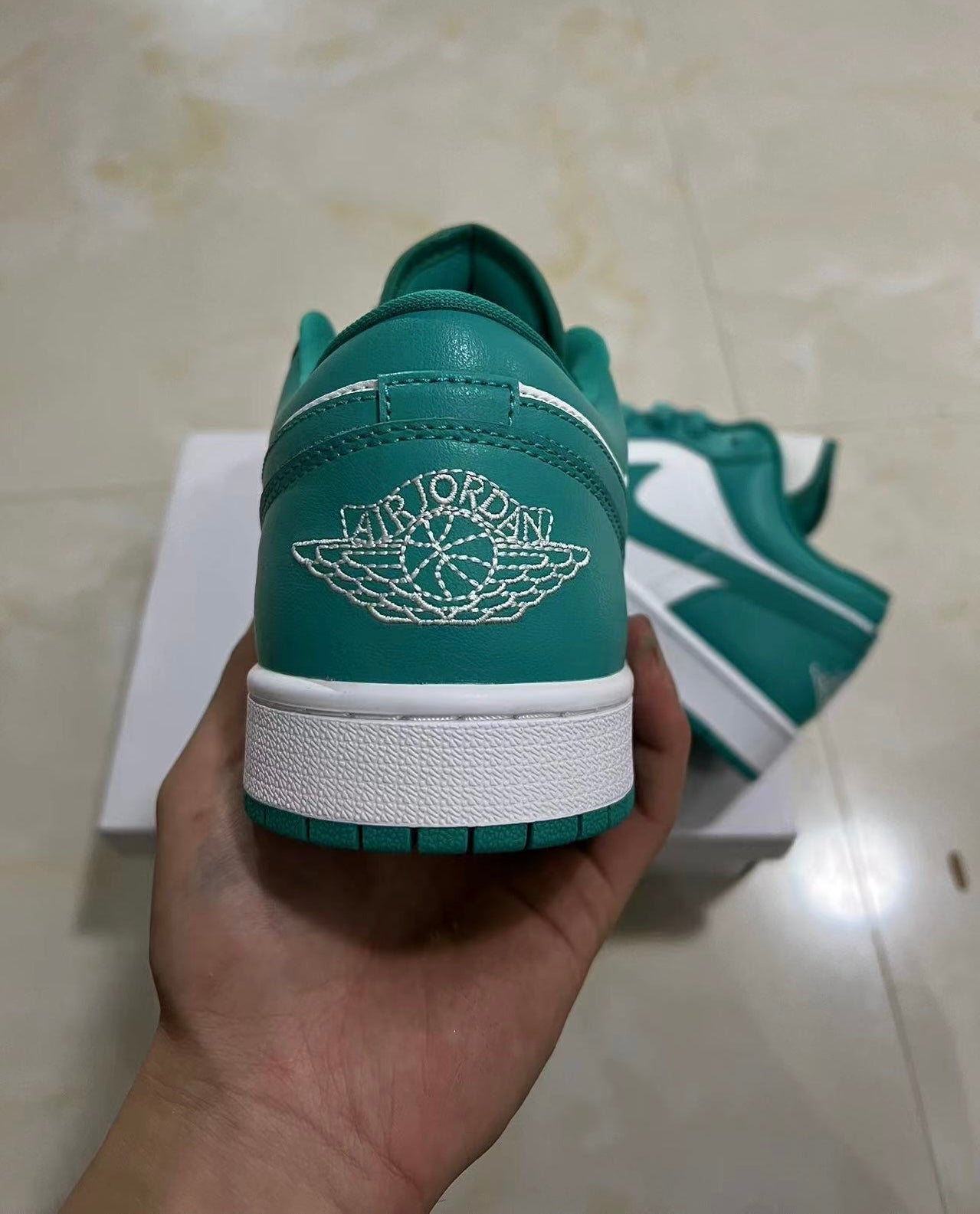 Jordan 1 Low - New Emerald