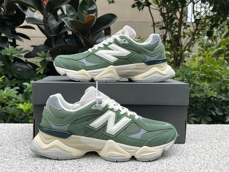 New Balance 9060 - Nori