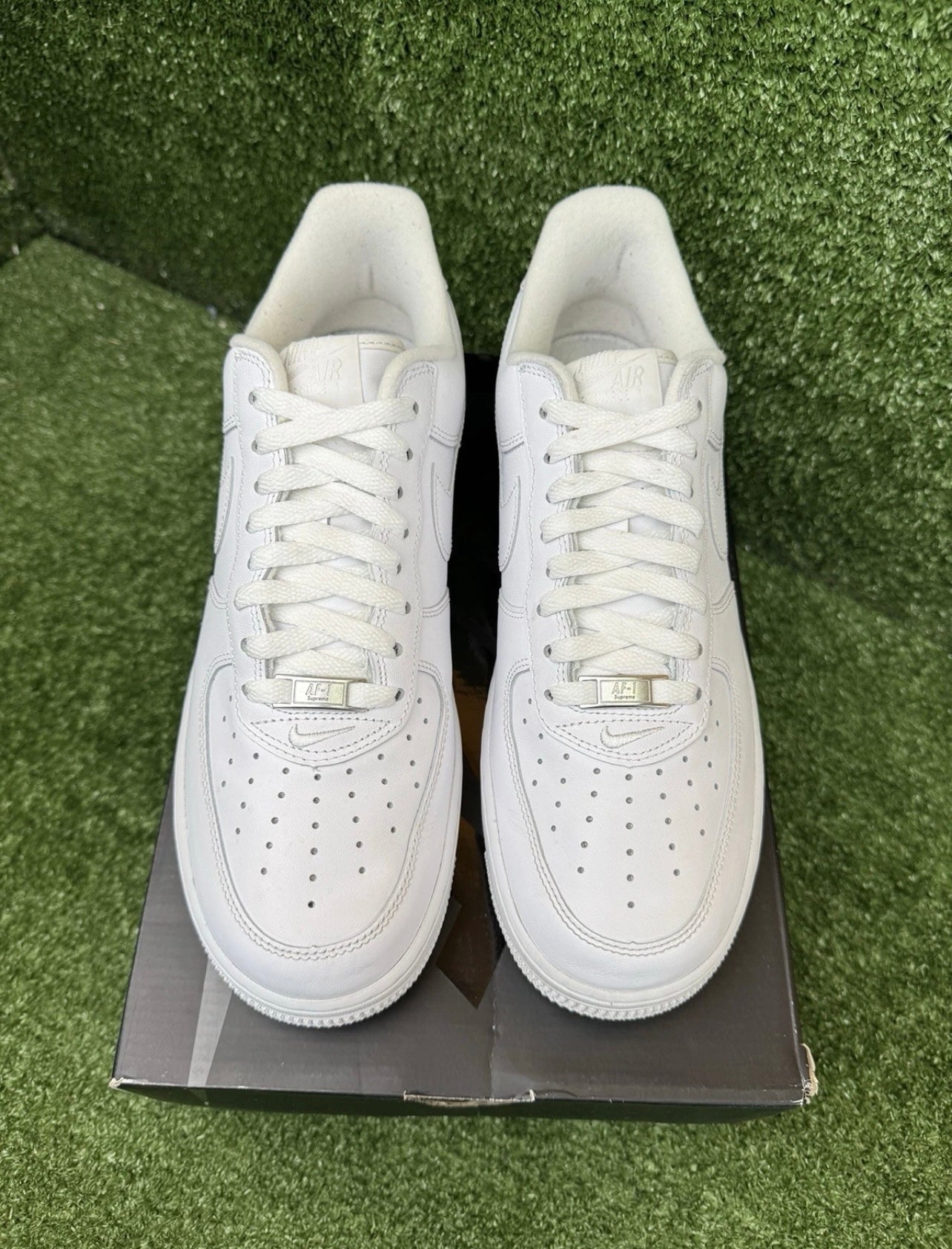 AF1 - Supreme