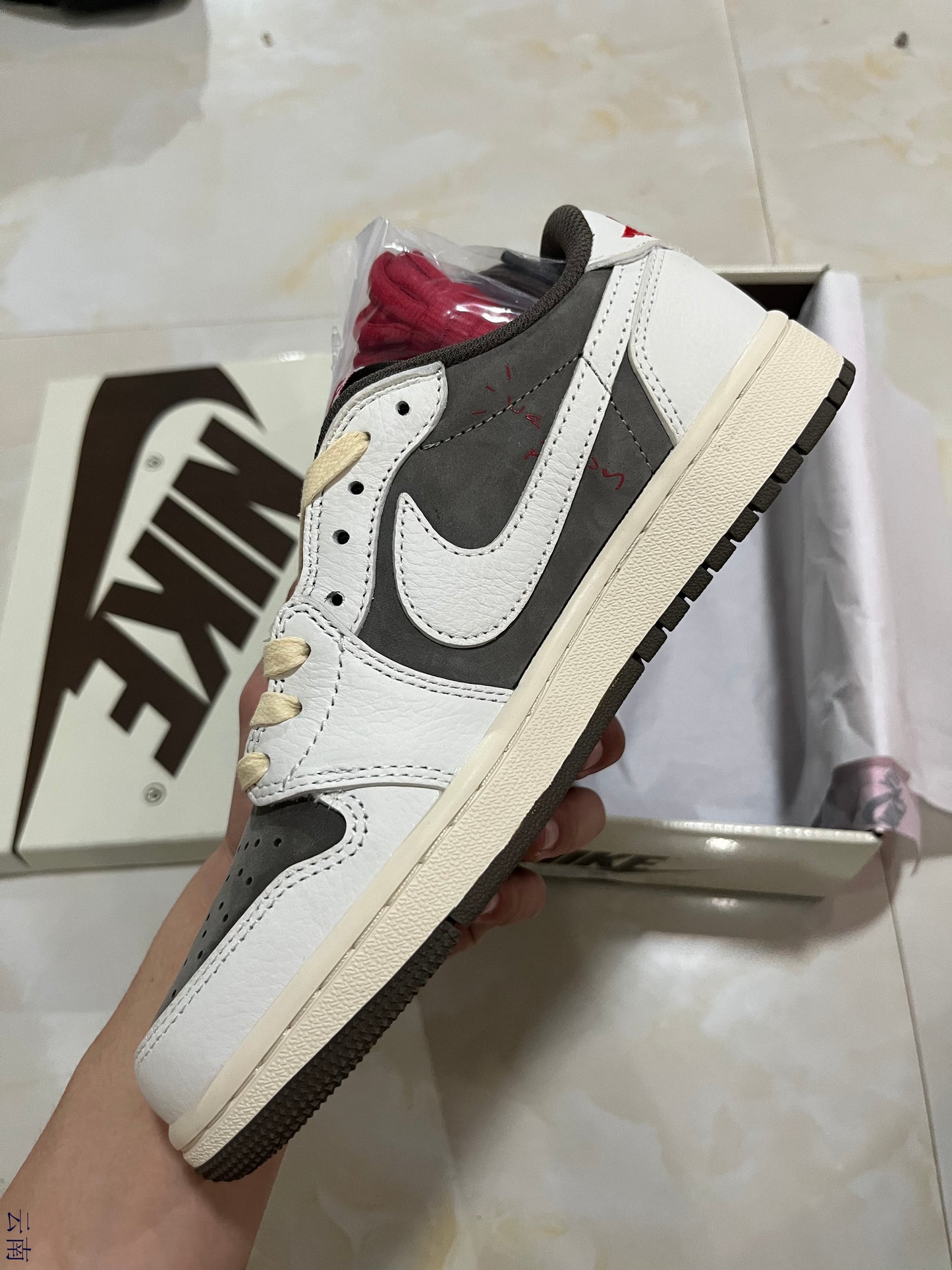 Jordan 1 Travis Scott - Sail and Rodgerock
