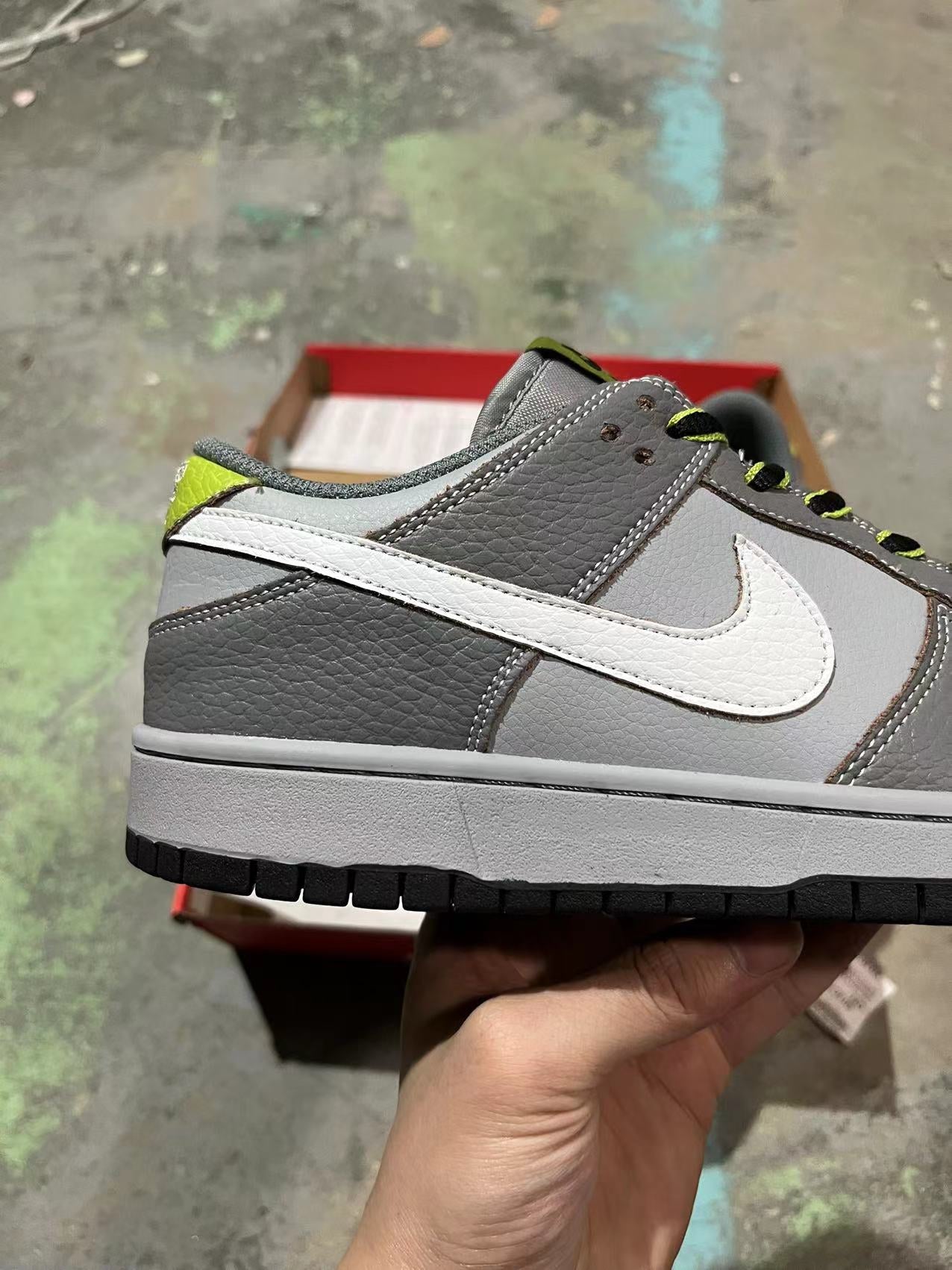 A Nike SB Dunk- HUF Wait What? Collaboration